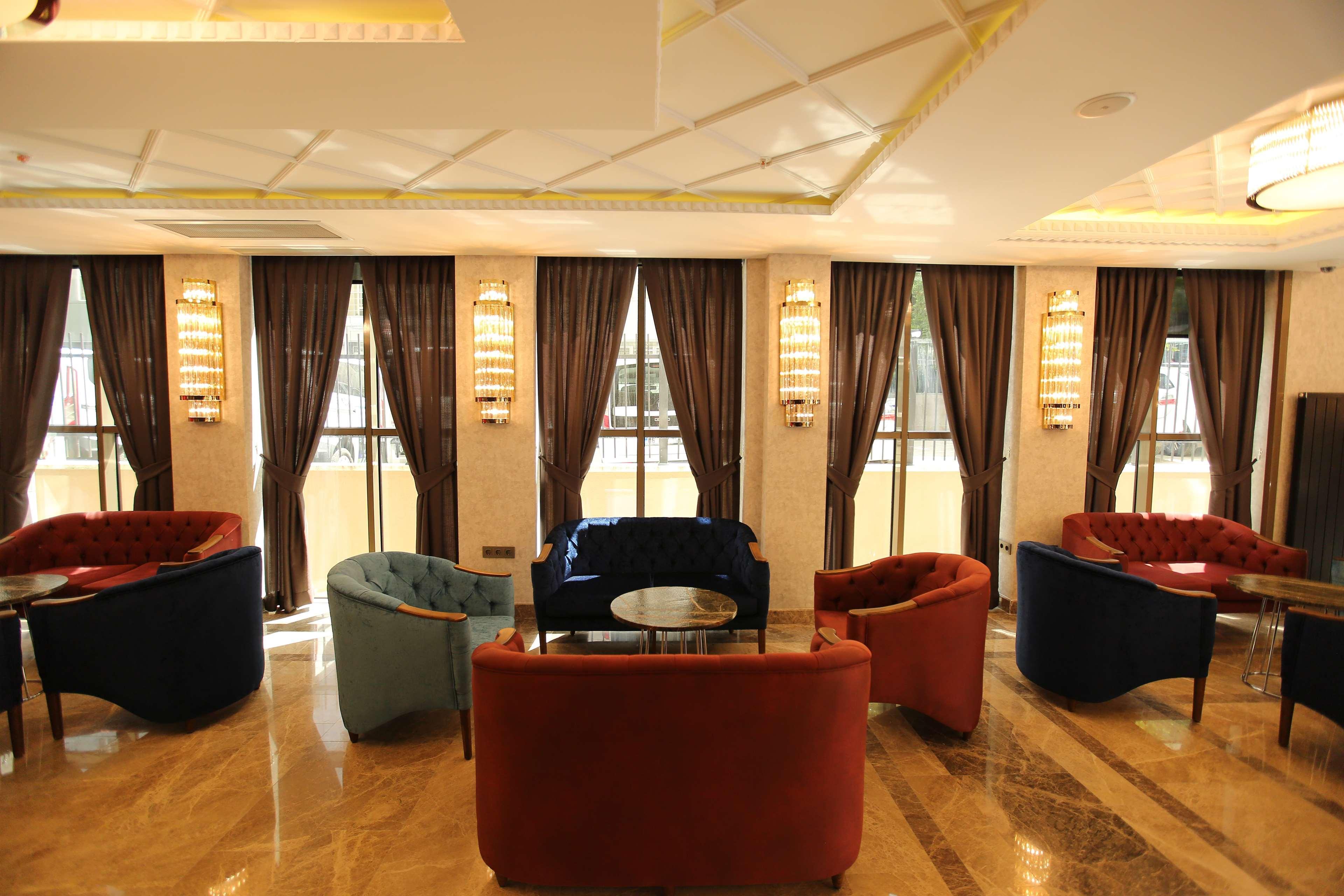 Hotel Western Center